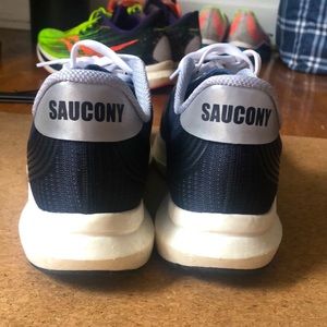 Saucony endorphin pro! Women size 12, color blue.